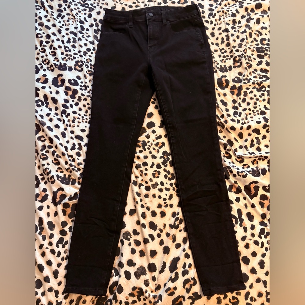 American Eagle Outfitters Black Skinny Jeans size 6